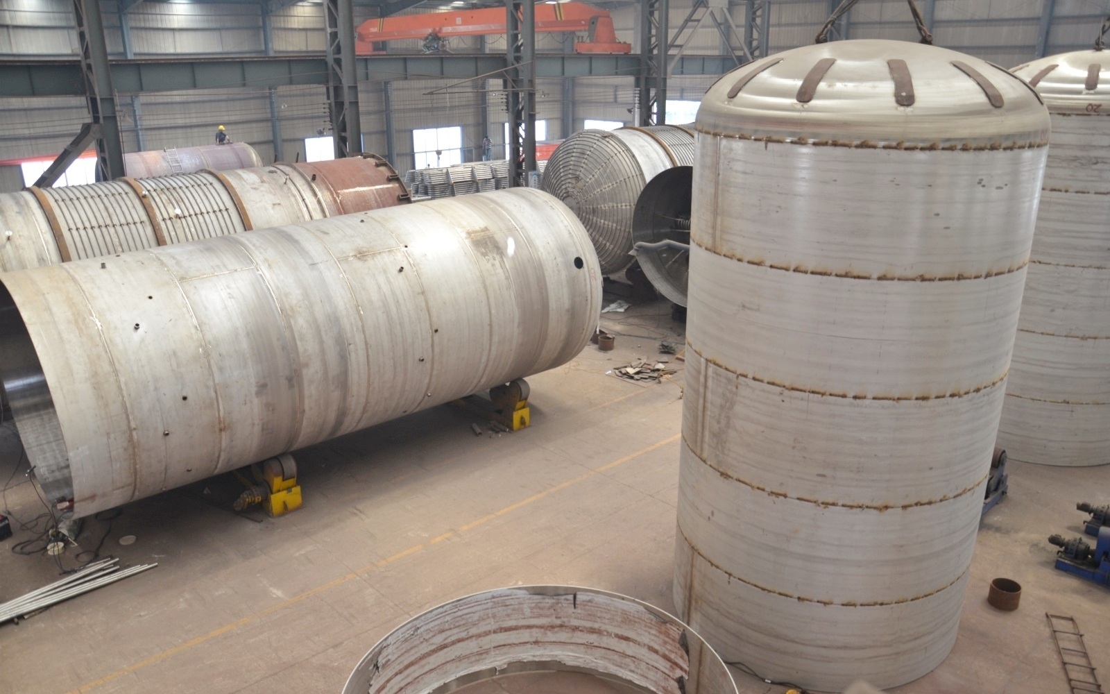 儲罐容器_壓力容器_低溫儲罐_菏澤花王壓力容器